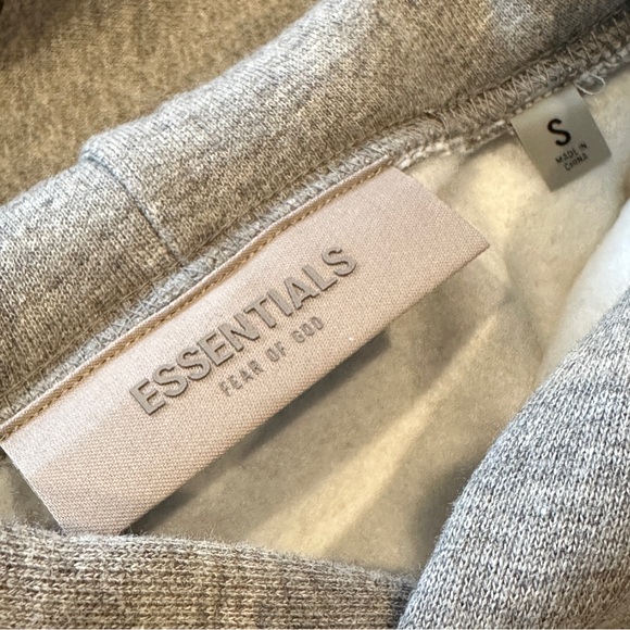 Essentials fear of god hoodie dark oatmeal size XS-XL - Picture 3 of 11